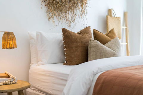 Salty Palms By The Sea - ONE - New Castle Holiday 1