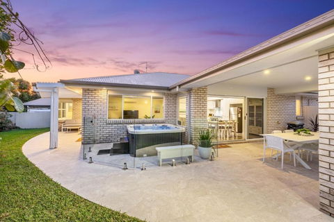 Salty Pause At Bondi House - With Spa And Pet Friendly! - New Castle Holiday 2