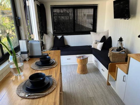 SALTY SOUL KIAMA - Tiny House By The Ocean - New Castle Holiday 0