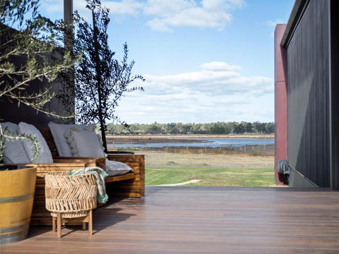 Samphire Chalet Peppermint - New Castle Holiday 2