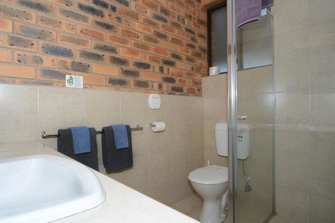 Sandhurst Motor Inn Bendigo - New Castle Holiday 1