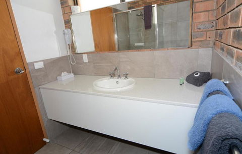 Sandhurst Motor Inn Bendigo - New Castle Holiday 2