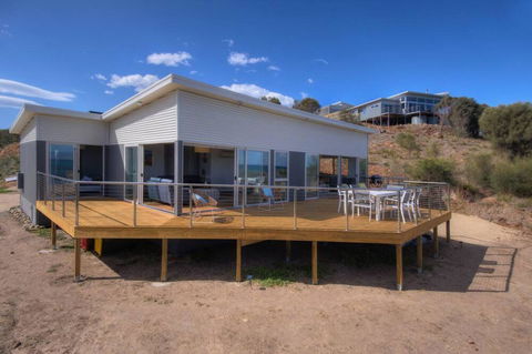 Sandbar Beach House - New Castle Holiday 1