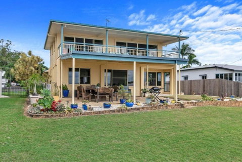 Sandbar On Moreton 3 Bedroom - New Castle Holiday 0