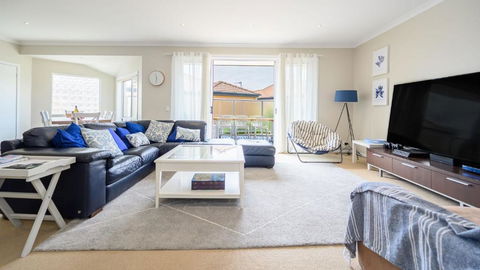 Sandpiper 9 - Close To Town And Beach - New Castle Holiday 2