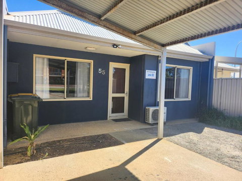 Sandy Feet - New Castle Holiday 1