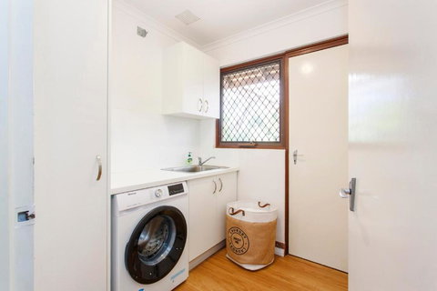 Serenity Haven - New Castle Holiday 3