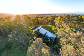 Springbank House with New Castle Holiday
