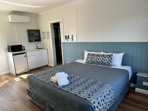 Surf Beach Motel Newcastle - New Castle Holiday 0