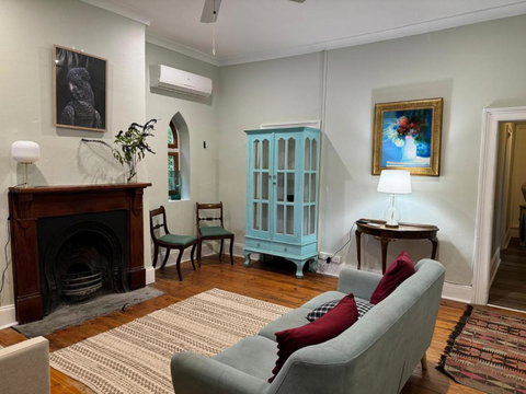 The Garden Cottage - New Castle Holiday 1