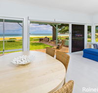 Beachside Bungalow 4 - 4/139 Avoca Drive Avoca Beach - New Castle Holiday