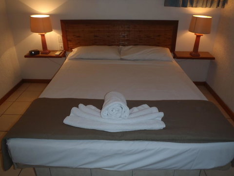 Beachside Holiday Units - New Castle Holiday 3