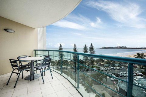 Beachside Mooloolaba Apartment With A View! - New Castle Holiday 0
