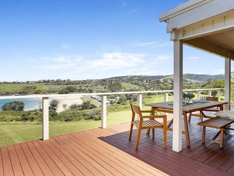 Beachview - Walking Track Straight Down To The Beach - New Castle Holiday 0