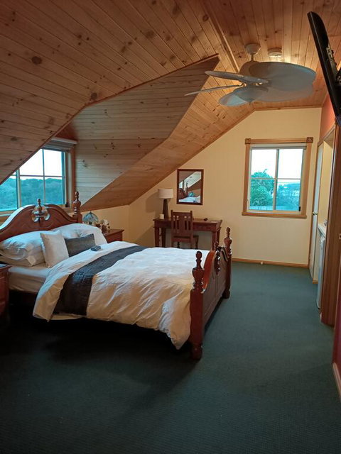 Beaumaris Beach Guest House - New Castle Holiday 3