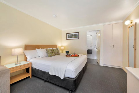 Beechworth Motor Inn - New Castle Holiday 1