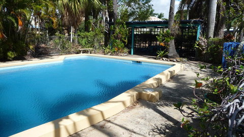 Bel Air Motel - New Castle Holiday 1