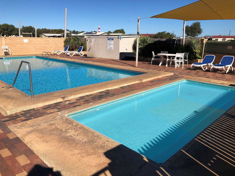 Belair Gardens Caravan Park - New Castle Holiday 1
