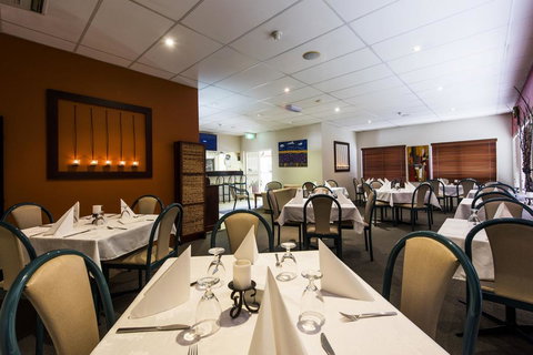 Bent Street Motor Inn - New Castle Holiday 3