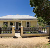 Berkeley Street Townhouse - New Castle Holiday