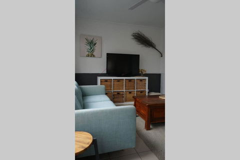 Berrara Cottage - New Castle Holiday 3