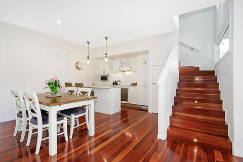 Beyond Bliss - Guesthouse 2 - New Castle Holiday 0