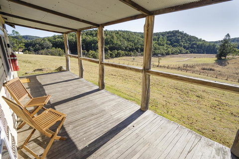 Big Yango House - New Castle Holiday 2