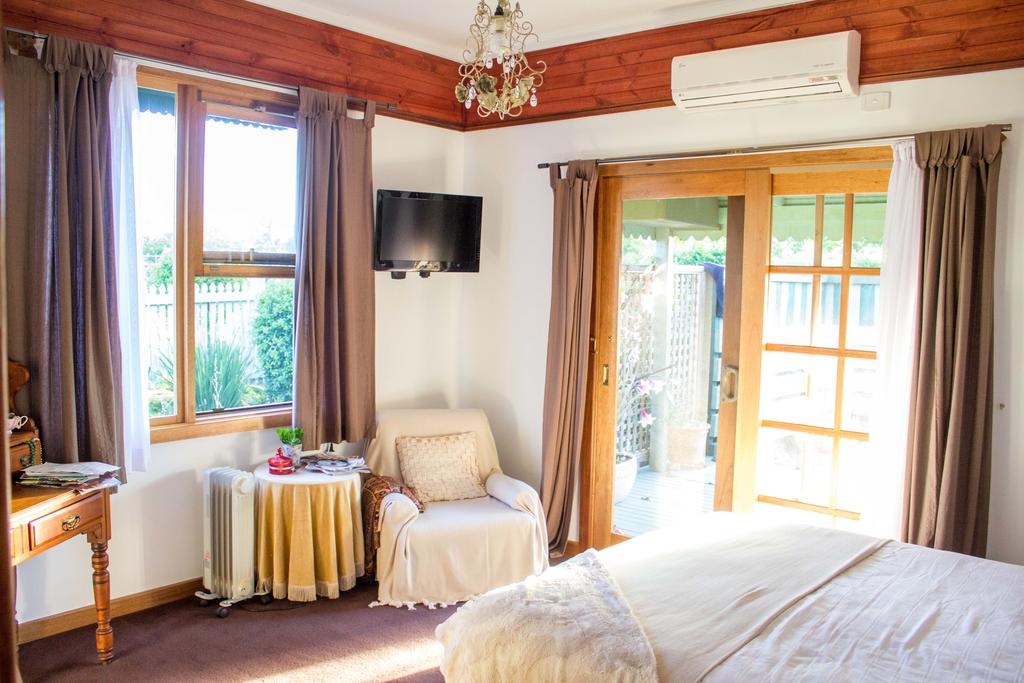 Boolambayte NSW New Castle Holiday