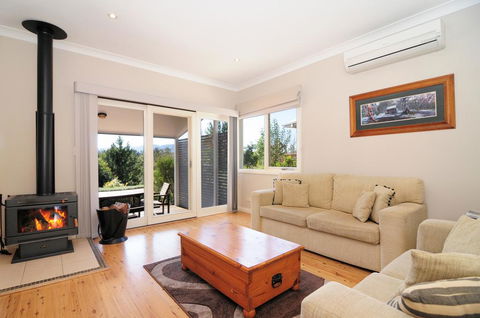 Bimbadeen - Comfortable Country Styled House! - New Castle Holiday 2