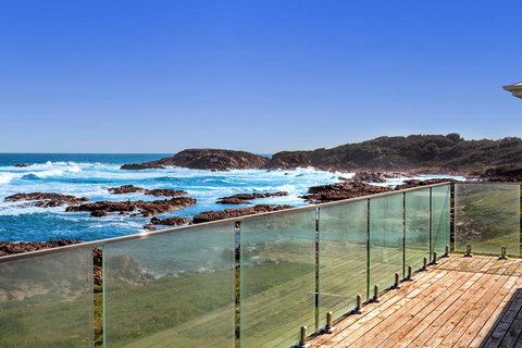 Birubi Lane 4 - Anna Bay - New Castle Holiday 3