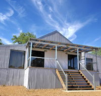 Black Sheep Inn - New Castle Holiday