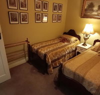 Blakes Manor Self Contained Heritage Accommodation - New Castle Holiday