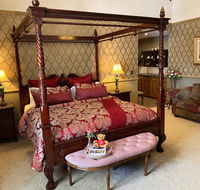 Bli Bli House Riverside Retreat - New Castle Holiday