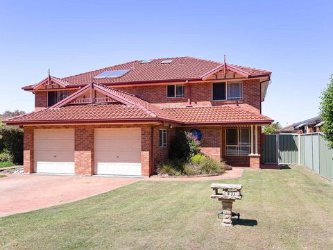 Blue Bay, 83a Rocky Point Road - Foxtel & Air Conditioning Downstairs - New Castle Holiday 0