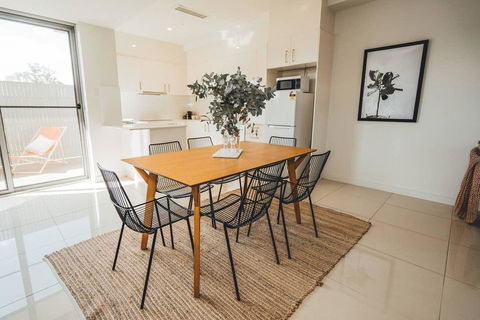 Blue Gum On First Ave - CBD Fringe, WiFi, Netflix - New Castle Holiday 2