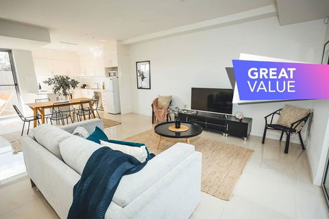 Blue Gum On First Ave - CBD Fringe, WiFi, Netflix - New Castle Holiday 0