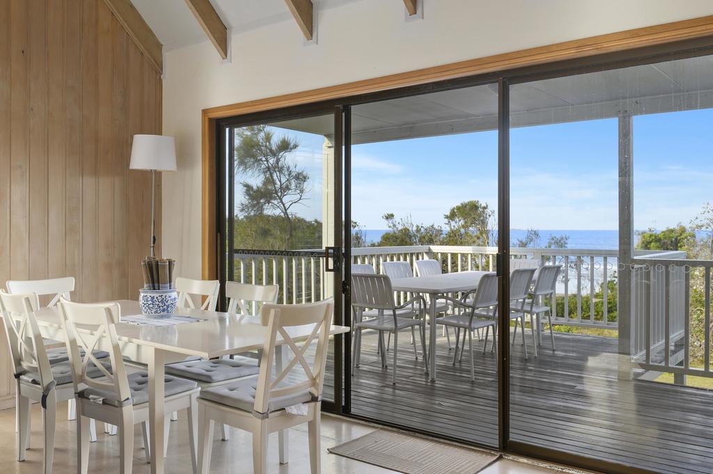 Arrawarra NSW New Castle Holiday