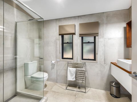 Blue Summit Cottages - New Castle Holiday 2