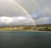 Blue Wren Beach House - New Castle Holiday