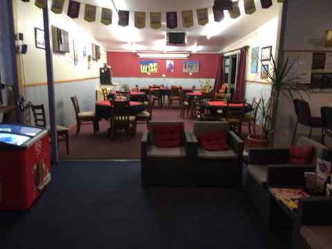 Bluff Hotel - New Castle Holiday 2