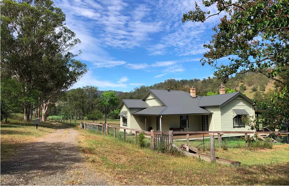 East Gresford NSW New Castle Holiday