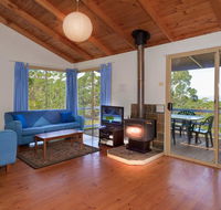 Bombina Cottages - New Castle Holiday