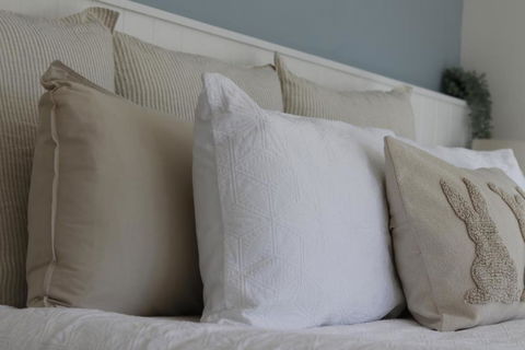 The Ranch - Coastal Farmhouse Bringing Family And Friends Together - New Castle Holiday 3