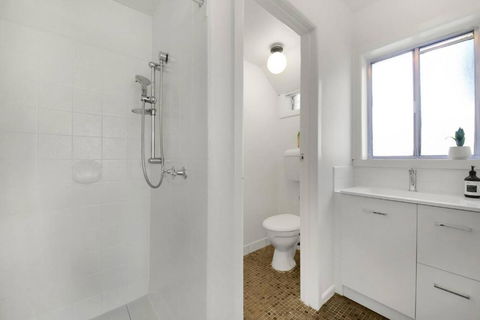 The Seaholme Beachside Escape - New Castle Holiday 2