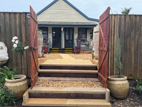 The Table Guest House - New Castle Holiday 2