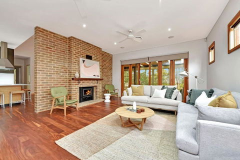 Wine, Dine And Relax - Central To Vineyards And Wedding Venues - New Castle Holiday 2