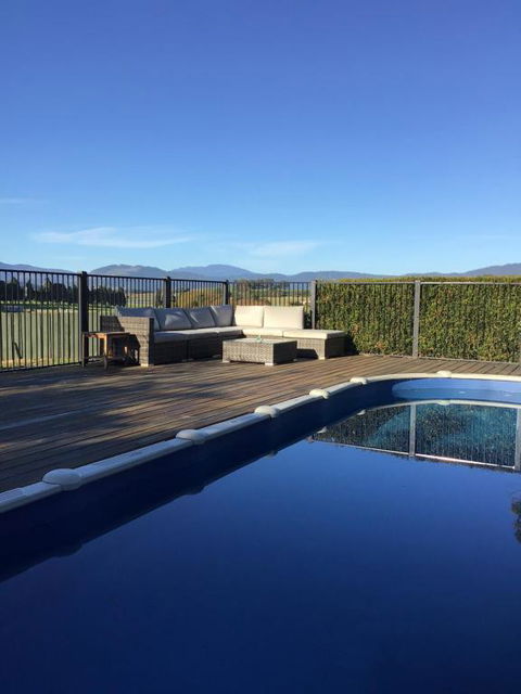 Willowlodge - New Castle Holiday 1