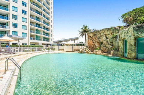 Wings Resort Surfers Paradise - New Castle Holiday 0