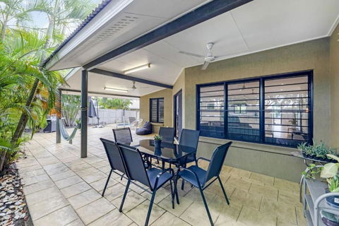 Ah Mat Bungalow - Tropical Darwin Stay With Pool - New Castle Holiday 3