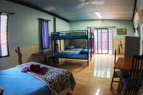 Batchelor Butterfly Farm - New Castle Holiday 4